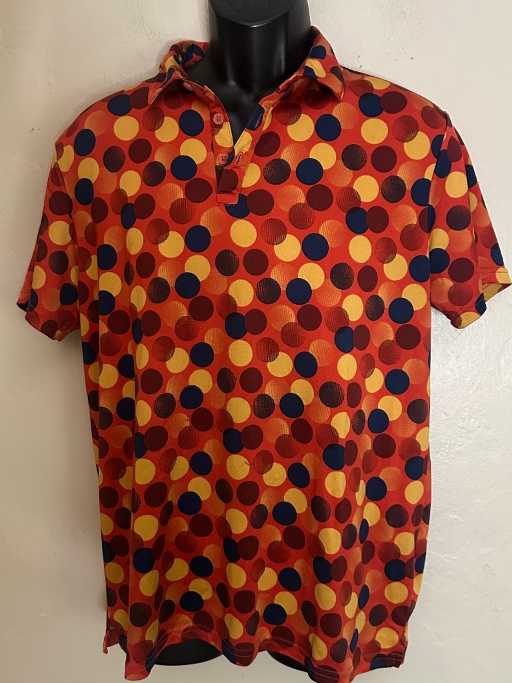 Paraiso Cabana Polo Medium Gently worn 95% polyester/5% spandex 21.5" armpits